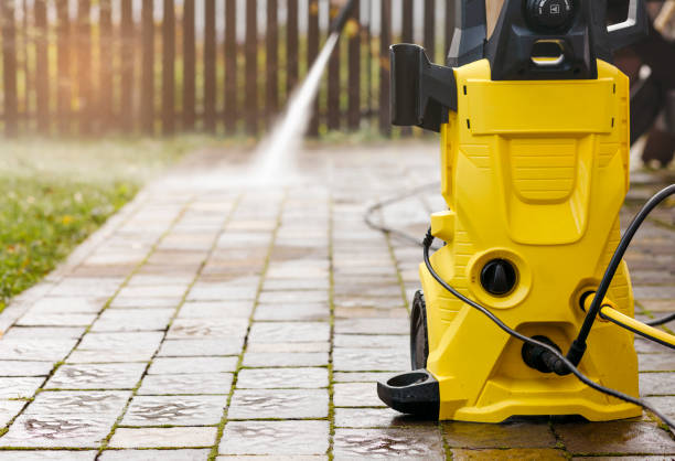 Professional Pressure Washing Services in Lees Summit, MO